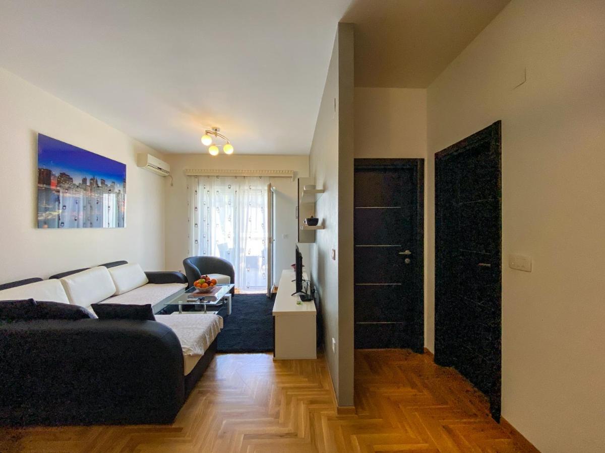 Apartments Luka Bu2 بودفا المظهر الخارجي الصورة