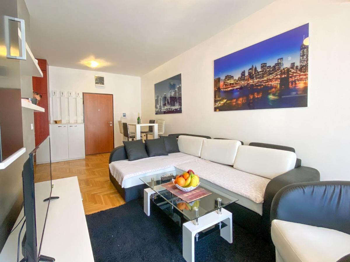 Apartments Luka Bu2 بودفا المظهر الخارجي الصورة